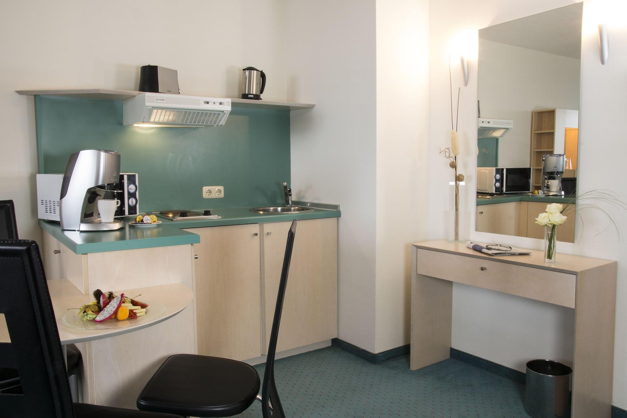 Atlanta Hotel Leipzig Гросспёзна Экстерьер фото